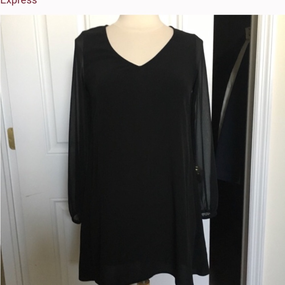 Back long sleeve dress